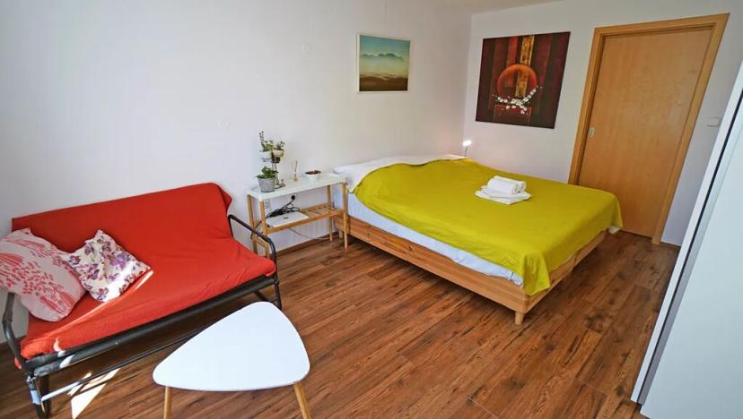 Prodej apartmánu, Lednice, Sídl. Osvobození, 52 m2