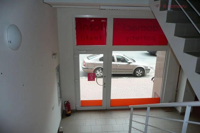 Prodej obchodního prostoru, Veselí nad Moravou, tř. Masarykova, 980 m2