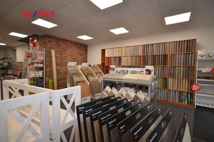 Prodej obchodního prostoru, Slaný, Třebízského, 140 m2