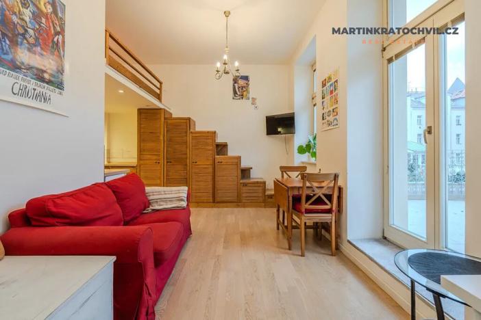 Prodej bytu 1+kk, Praha - Bubeneč, Korunovační, 52 m2