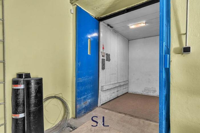 Prodej výrobních prostor, Skalice u České Lípy, 4783 m2