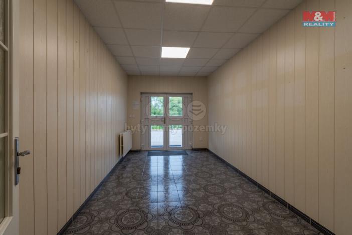 Pronájem skladu, Třanovice, 550 m2