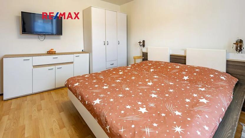 Prodej rodinného domu, Žandov, 296 m2