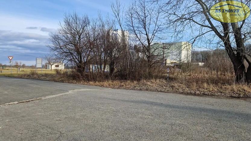 Prodej komerčního pozemku, Kroměříž, 2481 m2