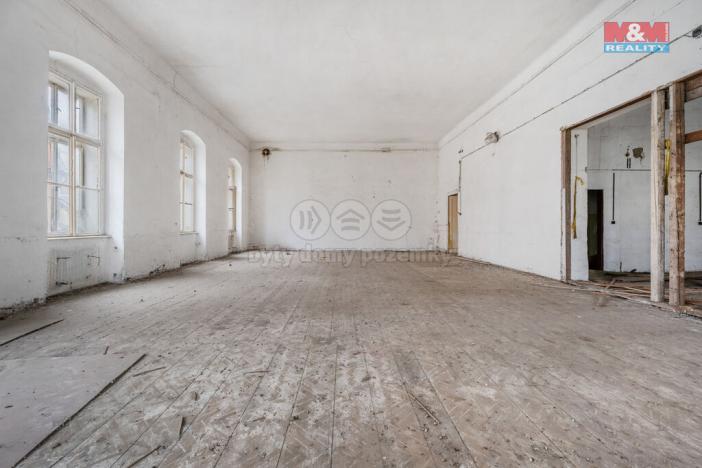 Prodej rodinného domu, Bílina, 1200 m2