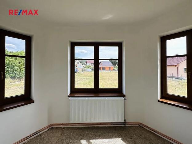 Prodej rodinného domu, Dobřív, 200 m2