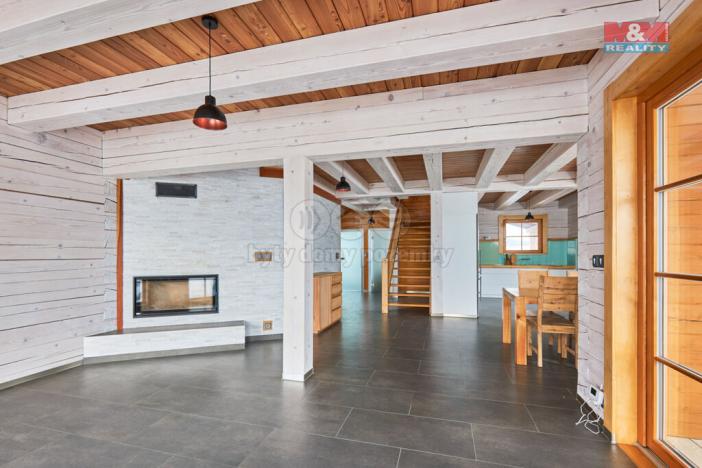 Prodej rodinného domu, Nové Hrady, Vilová čtvrť, 216 m2