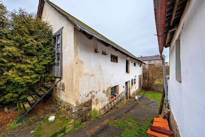 Prodej rodinného domu, Buš, 104 m2