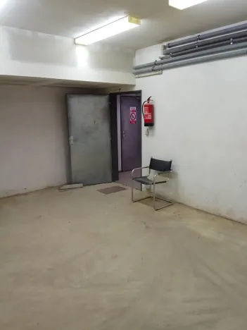 Pronájem kanceláře, Kroměříž, 246 m2