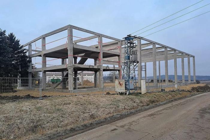 Pronájem skladu, Kamenný Újezd, Plavnická, 985 m2