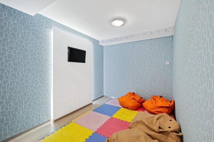 Prodej restaurace, Český Šternberk, 480 m2