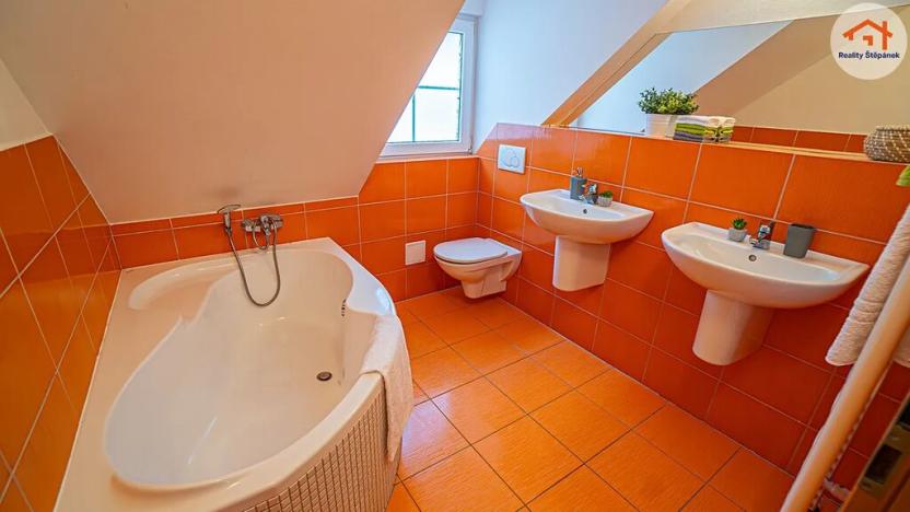 Prodej rodinného domu, Horní Planá, 100 m2