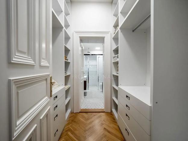 Pronájem bytu 2+kk, Praha - Bubeneč, Šmeralova, 52 m2