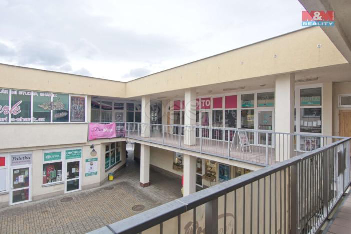 Pronájem obchodního prostoru, Orlová - Lutyně, Masarykova třída, 68 m2