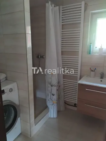 Prodej ubytování, Bílá, 278 m2