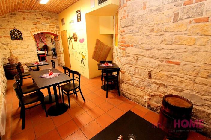 Pronájem obchodního prostoru, Praha - Staré Město, Karoliny Světlé, 138 m2