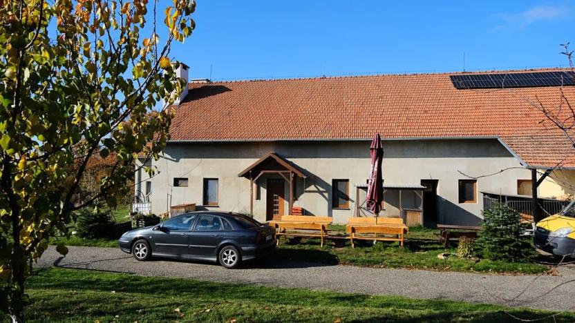 Prodej výrobních prostor, Kramolín, 2332 m2