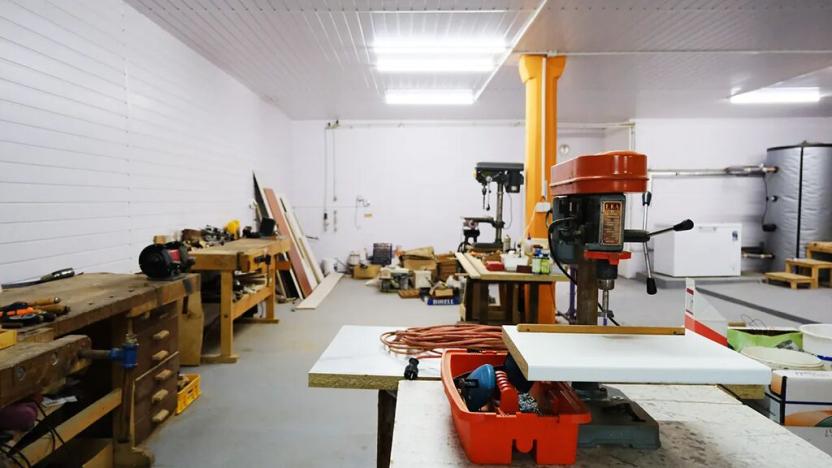 Prodej výrobních prostor, Kramolín, 2332 m2