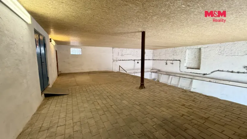 Pronájem skladu, Louny, Říční, 204 m2