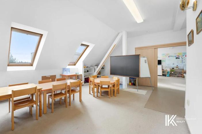 Prodej kanceláře, Pardubice, Husova, 371 m2