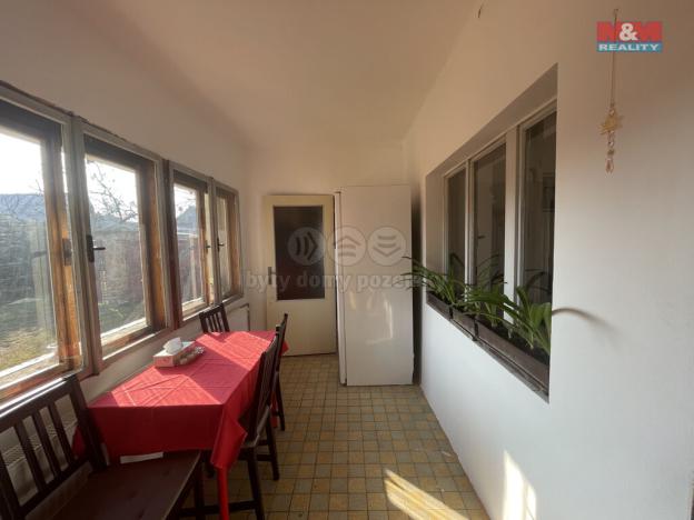 Prodej rodinného domu, Bechlín, 176 m2