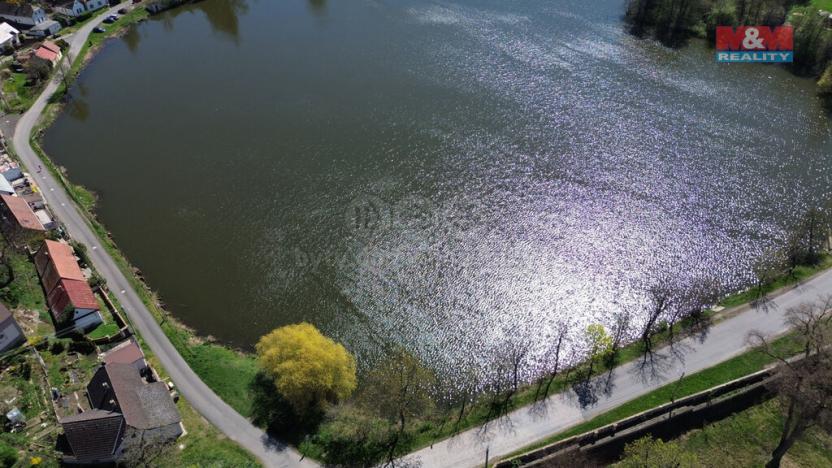 Prodej rybníku, Svojšice, 70738 m2