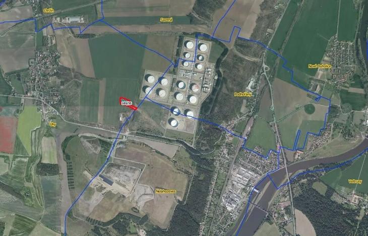 Prodej pole, Uhy, 10095 m2