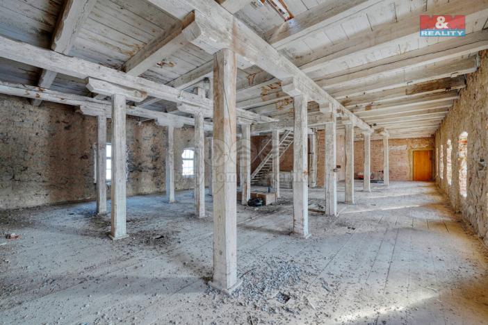 Prodej činžovního domu, Žihle, 1614 m2