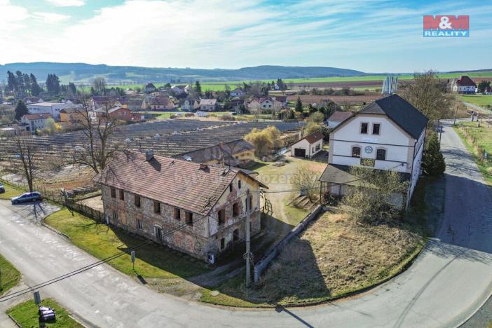 Prodej činžovního domu, Žihle, 1614 m2