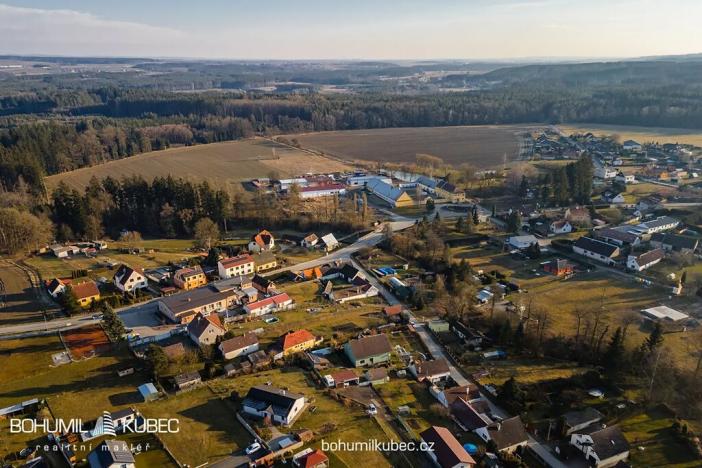 Prodej pozemku pro bydlení, Ústrašice, 600 m2