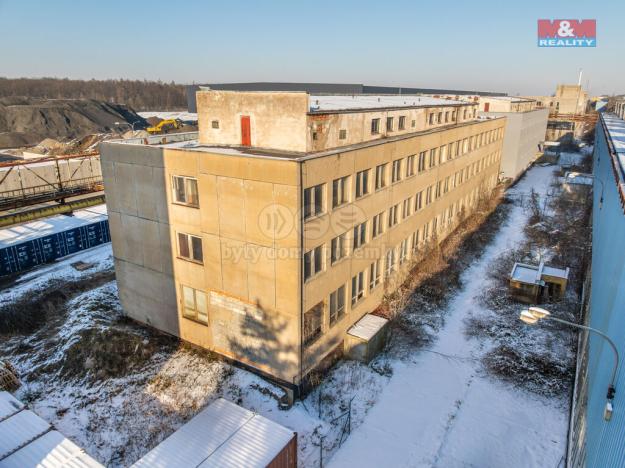 Prodej výrobních prostor, Kladno, Buštěhradská, 2602 m2