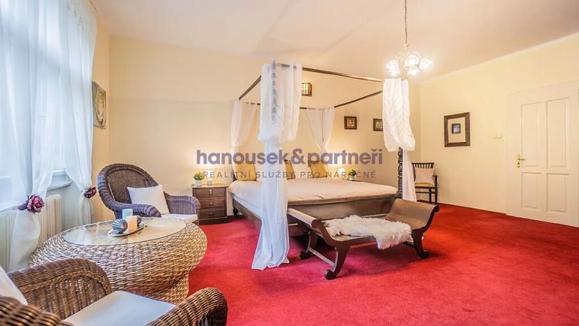 Prodej vily, Skuhrov nad Bělou, 658 m2