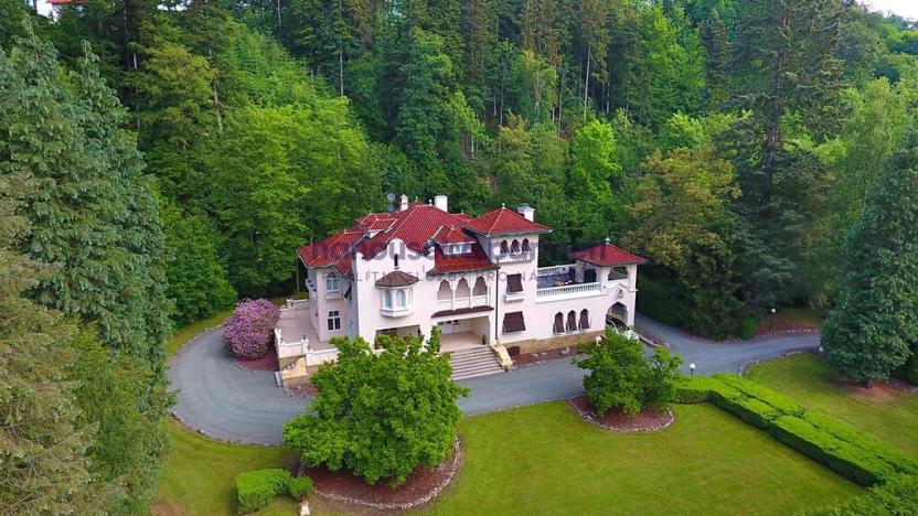 Prodej vily, Skuhrov nad Bělou, 658 m2