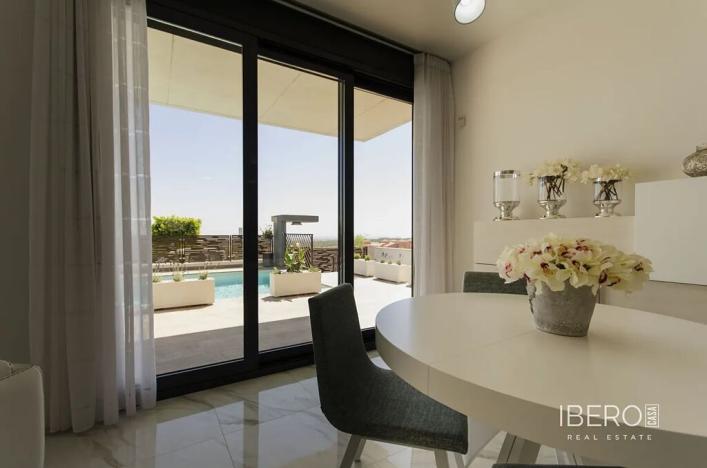 Prodej rodinného domu, Orihuela, Španělsko, 156 m2