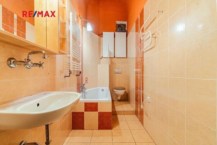 Prodej domu, Ježovy, 700 m2