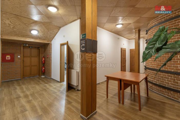 Prodej obchodního prostoru, Černotín, 2100 m2