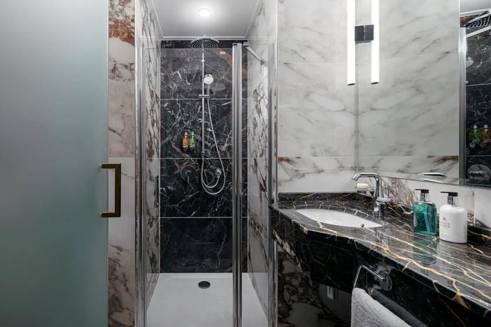 Pronájem bytu 1+kk, Praha - Staré Město, Bílkova, 29 m2