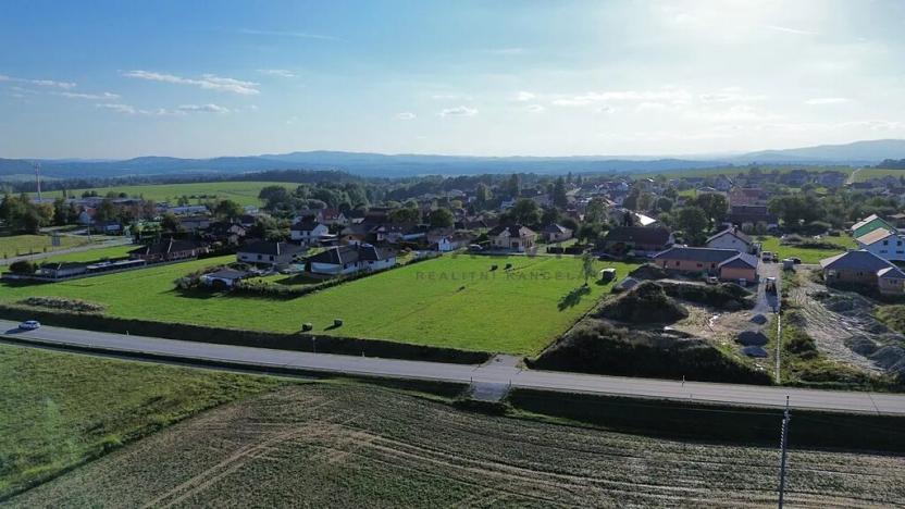 Prodej pozemku pro bydlení, Strážkovice, 2274 m2