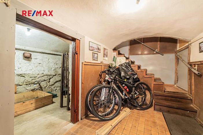 Prodej rodinného domu, Skořice, 192 m2