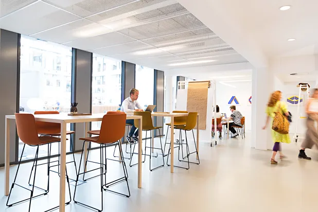 Pronájem kanceláře, Praha - Nusle, Pujmanové, 50 m2