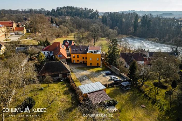 Prodej činžovního domu, Chýnov, Bílkova, 762 m2