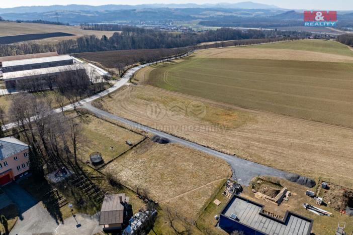 Prodej pozemku pro bydlení, Lešná - Perná, 1007 m2