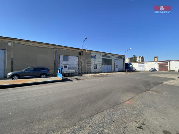 Pronájem skladu, Dobroměřice, 5. května, 563 m2