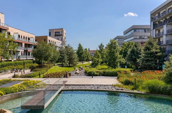 Pronájem kanceláře, Praha - Michle, Vyskočilova, 20200 m2