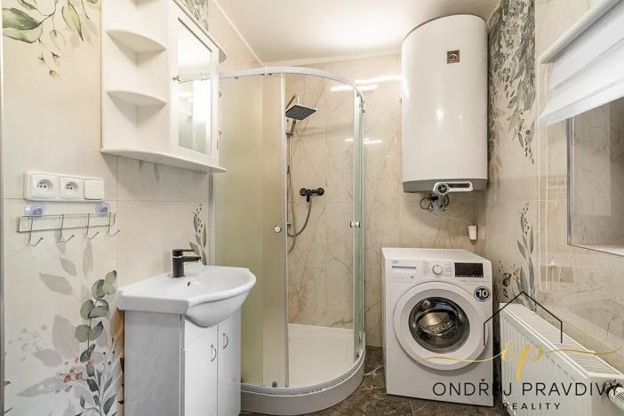 Prodej rodinného domu, Praha - Modřany, Skalnatá, 210 m2