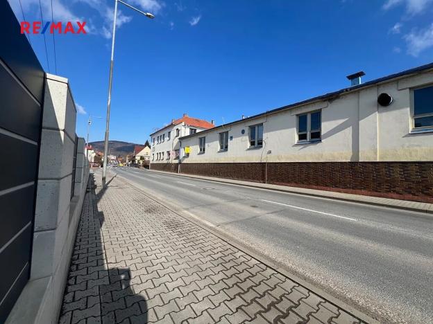Pronájem skladu, Beroun, Lidická, 700 m2