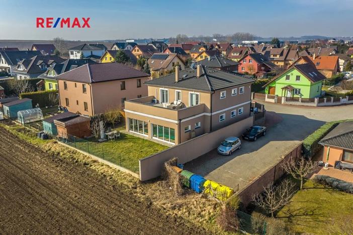 Prodej rodinného domu, Líbeznice, Nedvědova, 320 m2