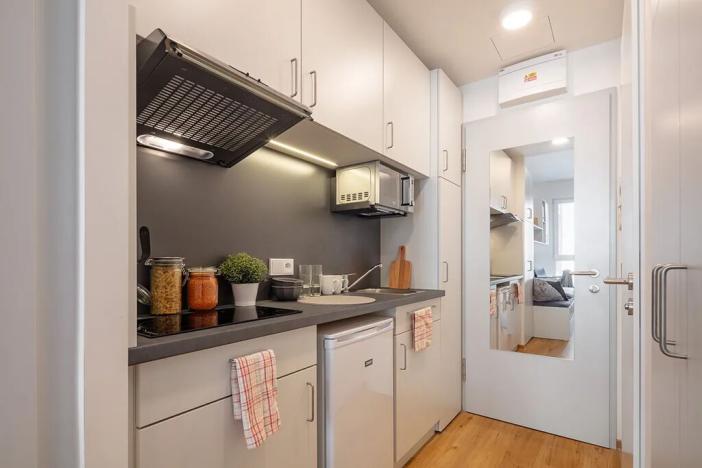 Pronájem pokoje, Praha - Holešovice, Na zátorách, 16 m2