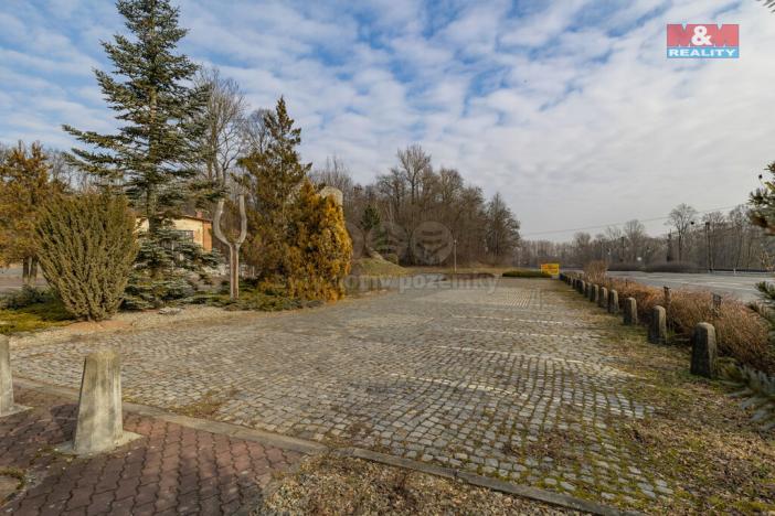 Prodej restaurace, Černotín, 2100 m2