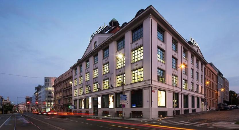 Pronájem kanceláře, Praha - Smíchov, Radlická, 115 m2